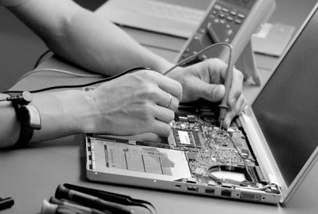 macbook repair out of warranty